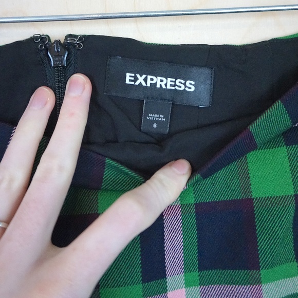 Express Plaid A-Line Mini Skirt - Picture 6 of 7